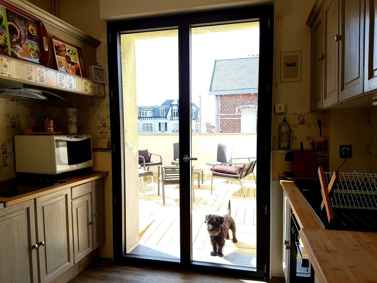 Les Fruits De Mer, Terrasse Sud, Parking Gratuit, Calme Et A Pied Apartment Berck